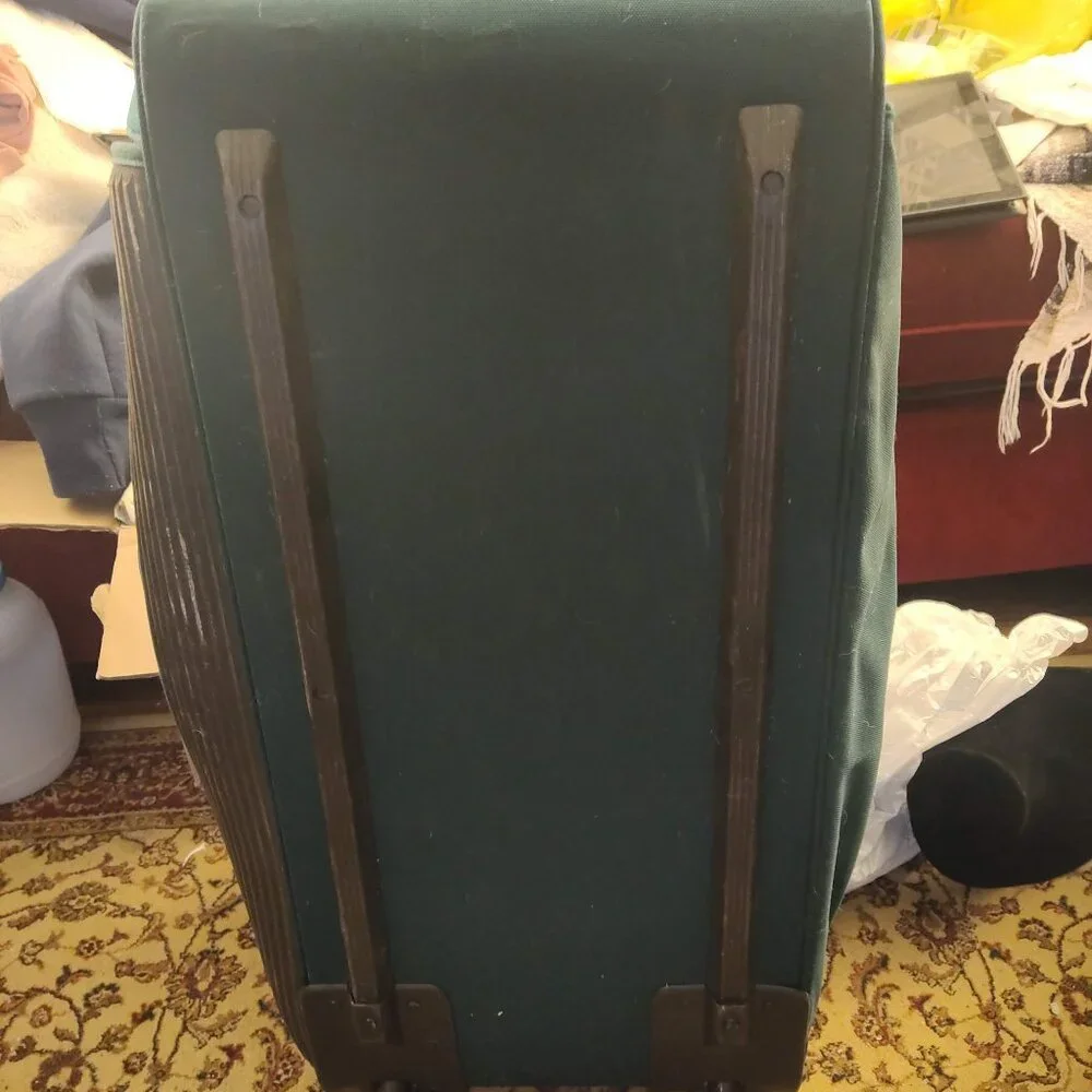 Vintage LL Bean Traveller Rolling Duffel Bag Suitcase 30